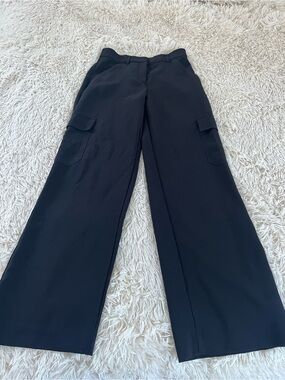 Express Black Wide-Leg Cargo Pants